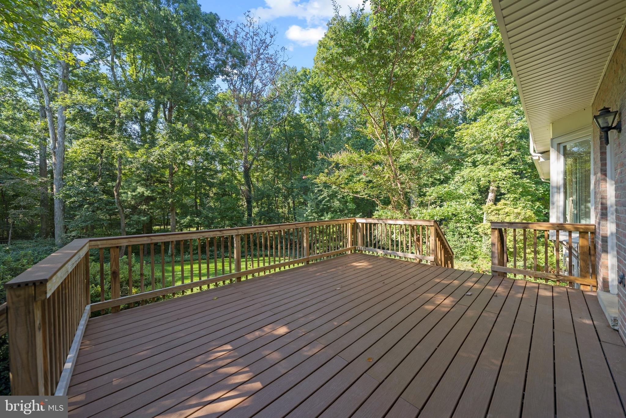 Turf Ln, Reston, VA 20191