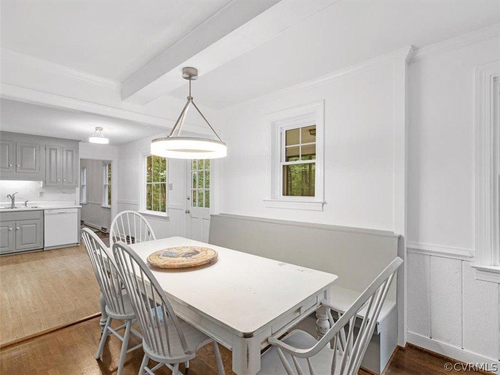 Oakengate Ln, Midlothian, VA 23113