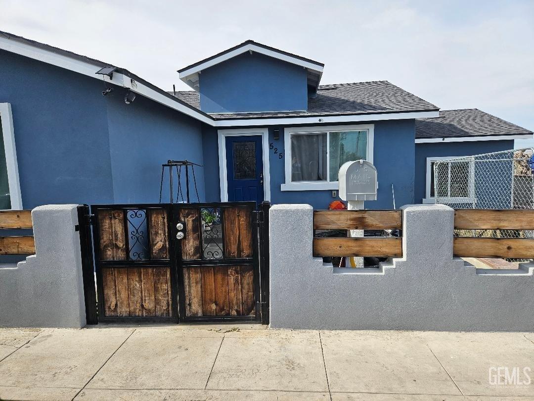 Washington Ave, Taft, CA 93268