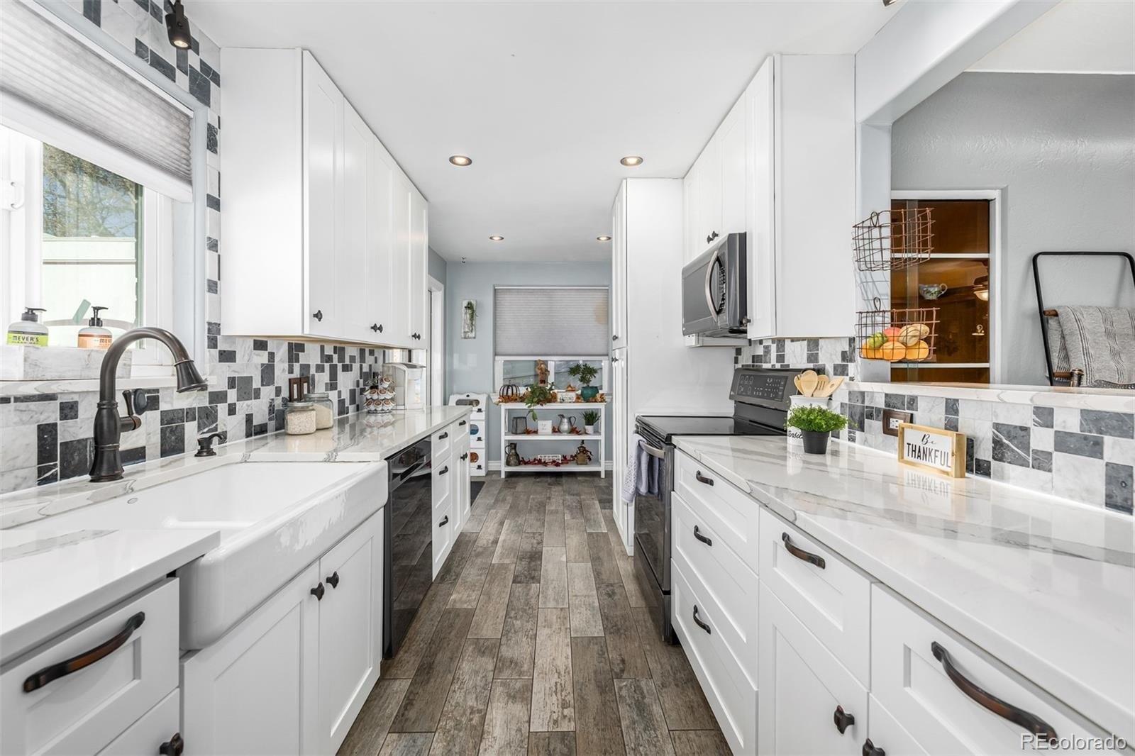 Brentwood St, Lakewood, CO 80214