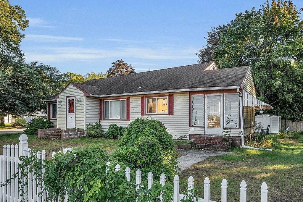 Haverhill St, Methuen, MA 01844
