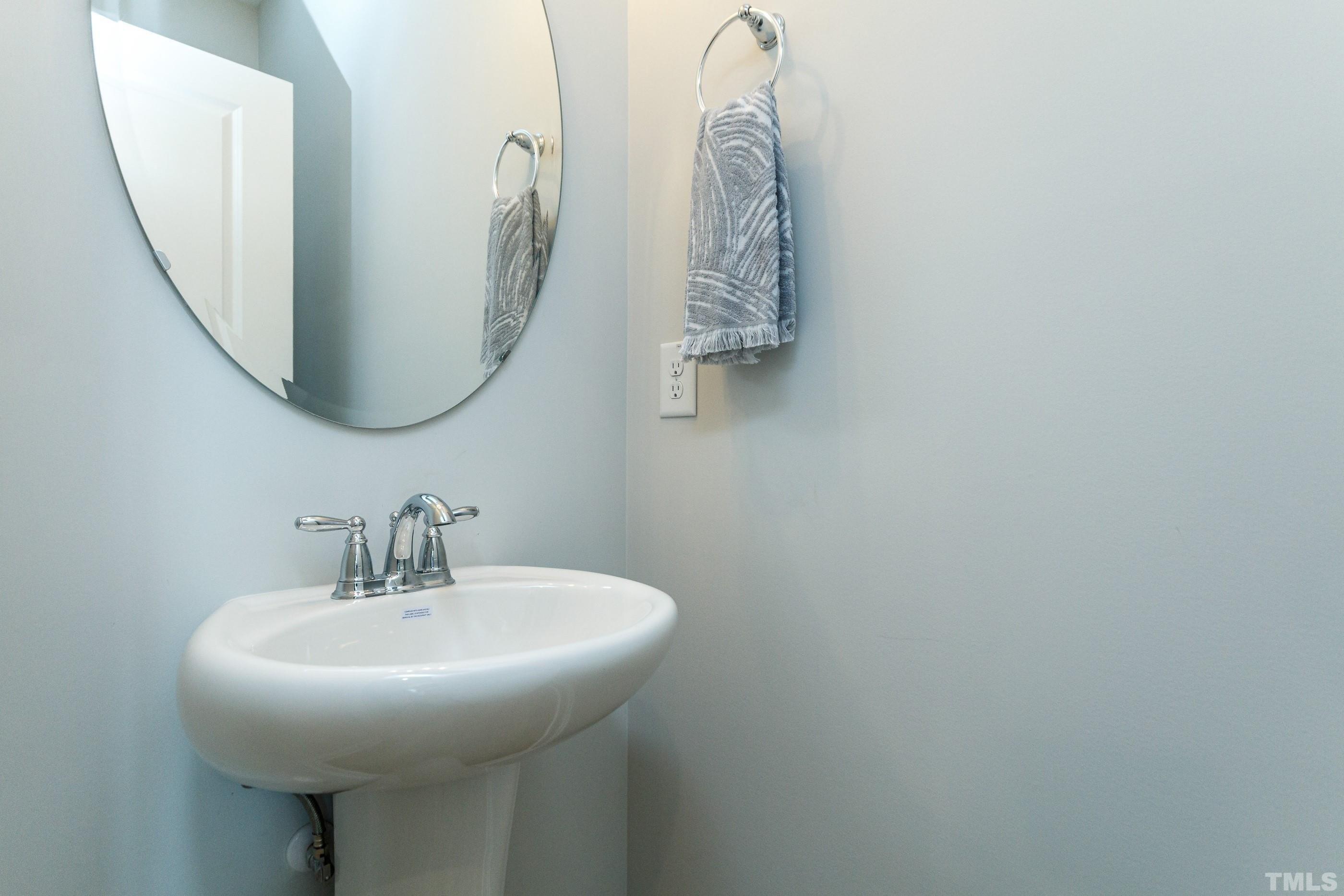 Amber Springs Dr, Durham, NC 27713