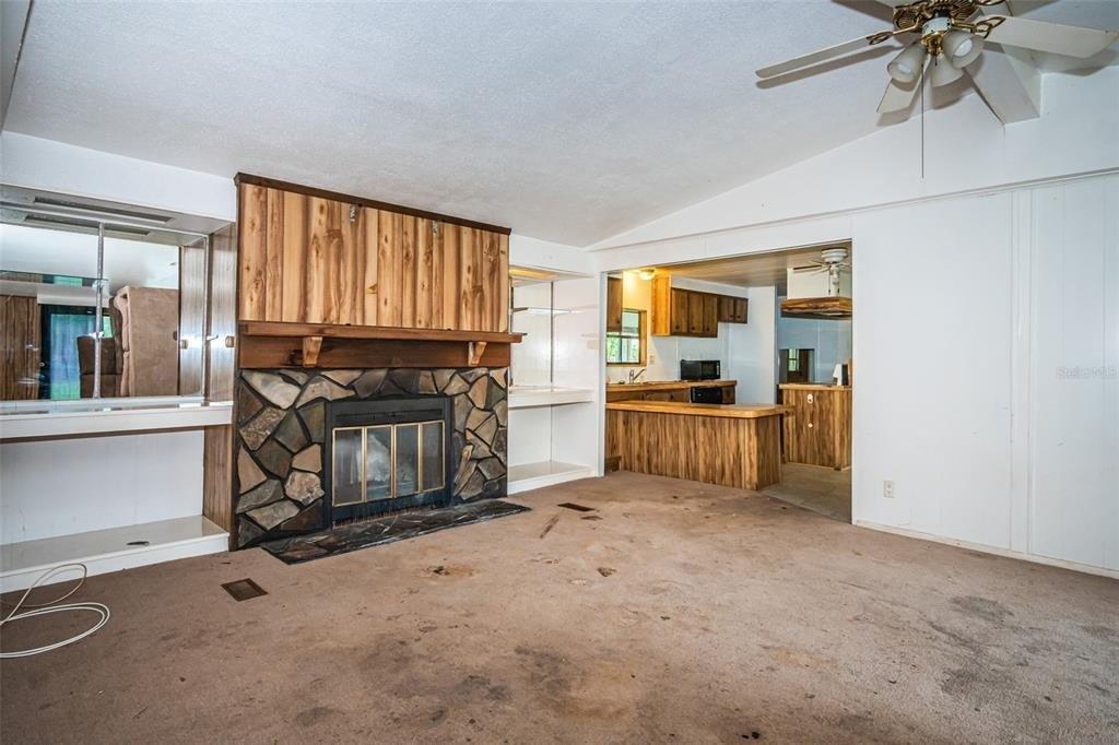 Myrtle Ln, Tampa, FL 33625