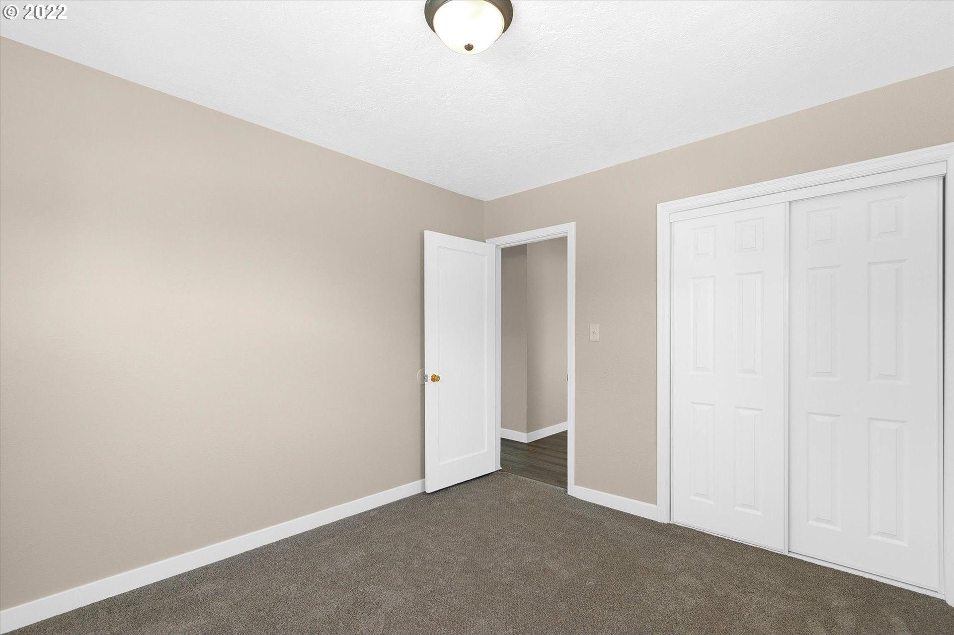 28th Ave, Longview, WA 98632