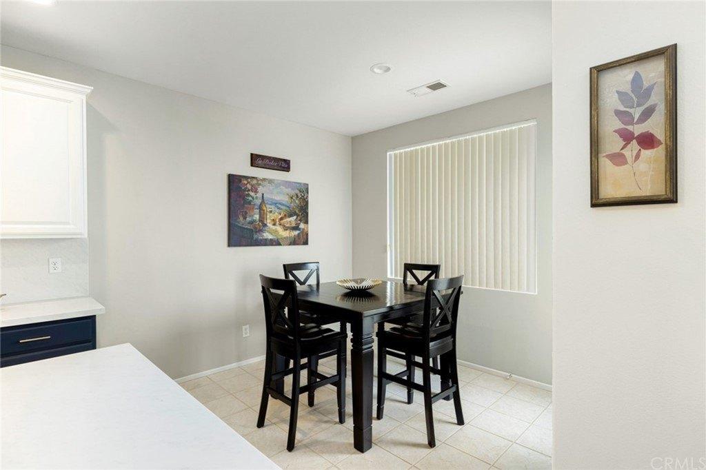 Amber Ln, Murrieta, CA 92562