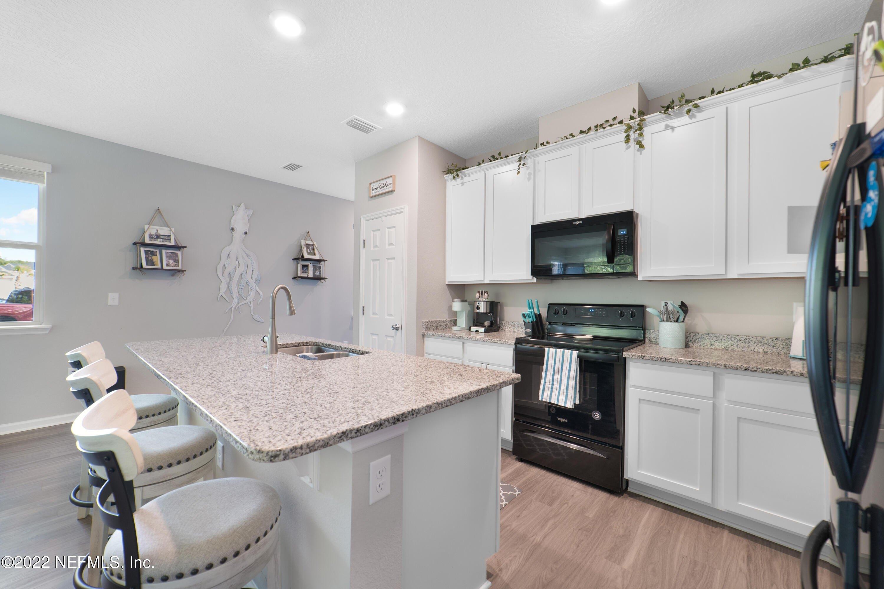 Ambrosius Way, Jacksonville, FL 32258