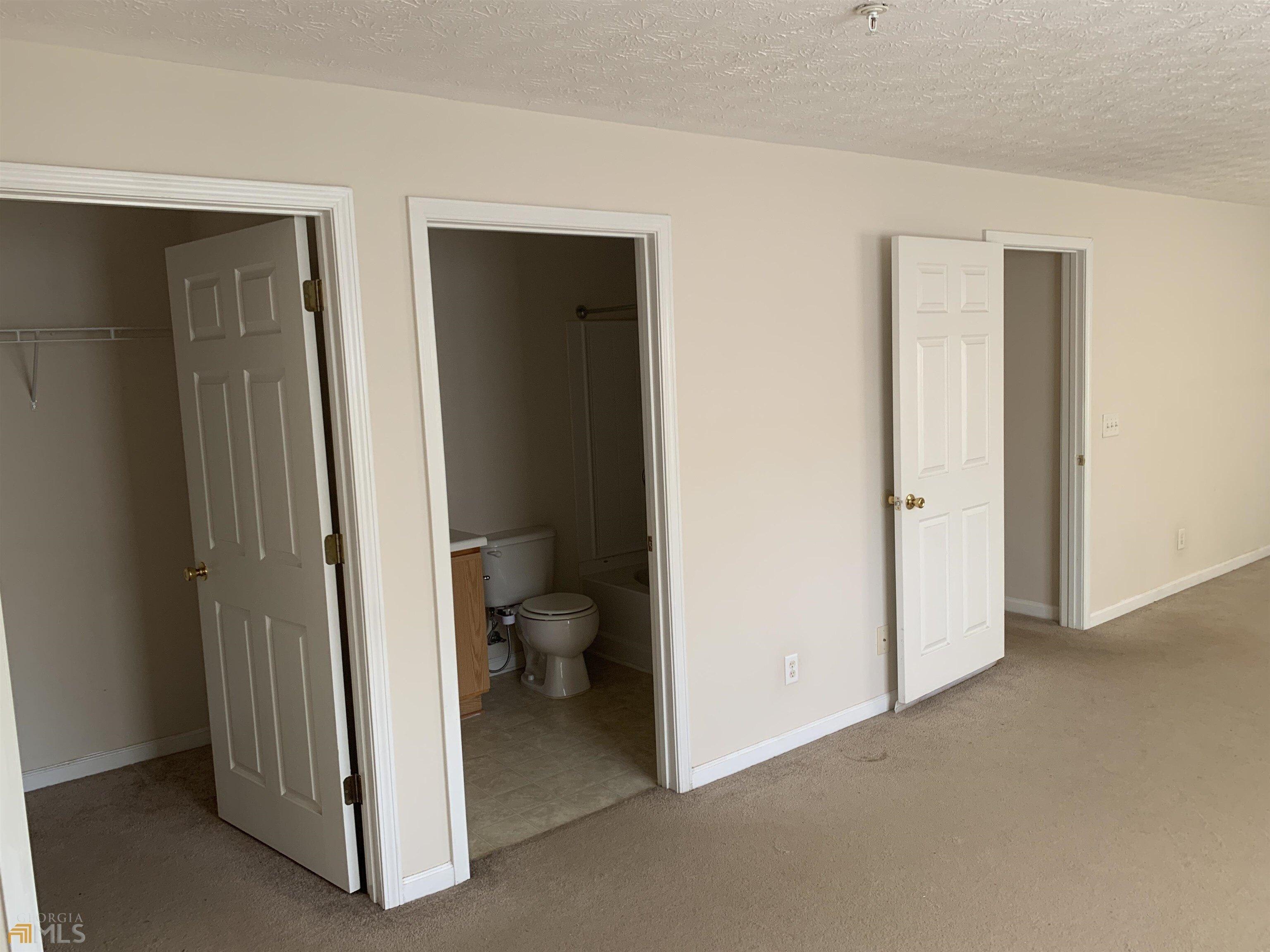 Fairington Dr, Lithonia, GA 30038