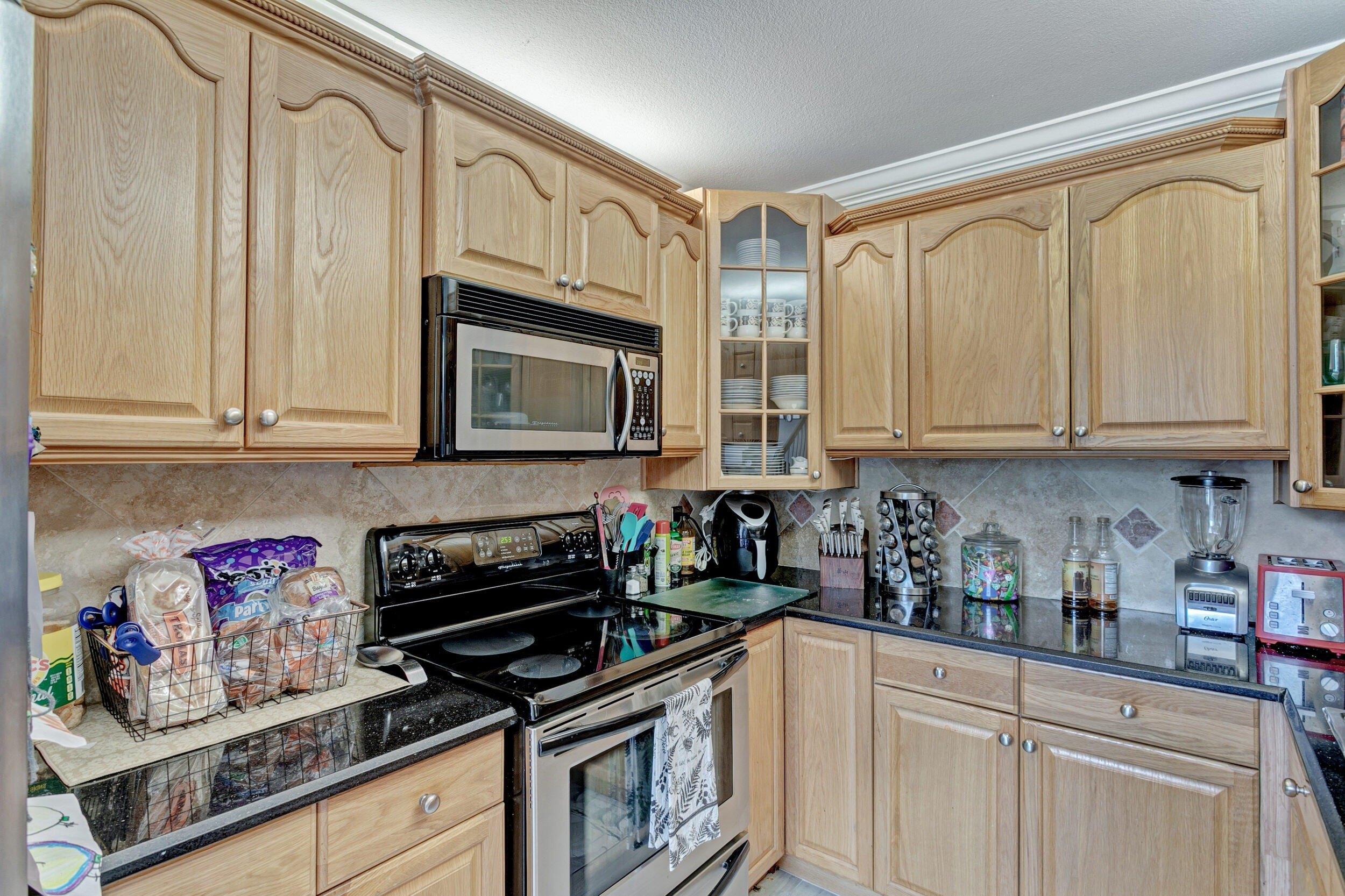 1st Way, West Palm Beach, FL 33407