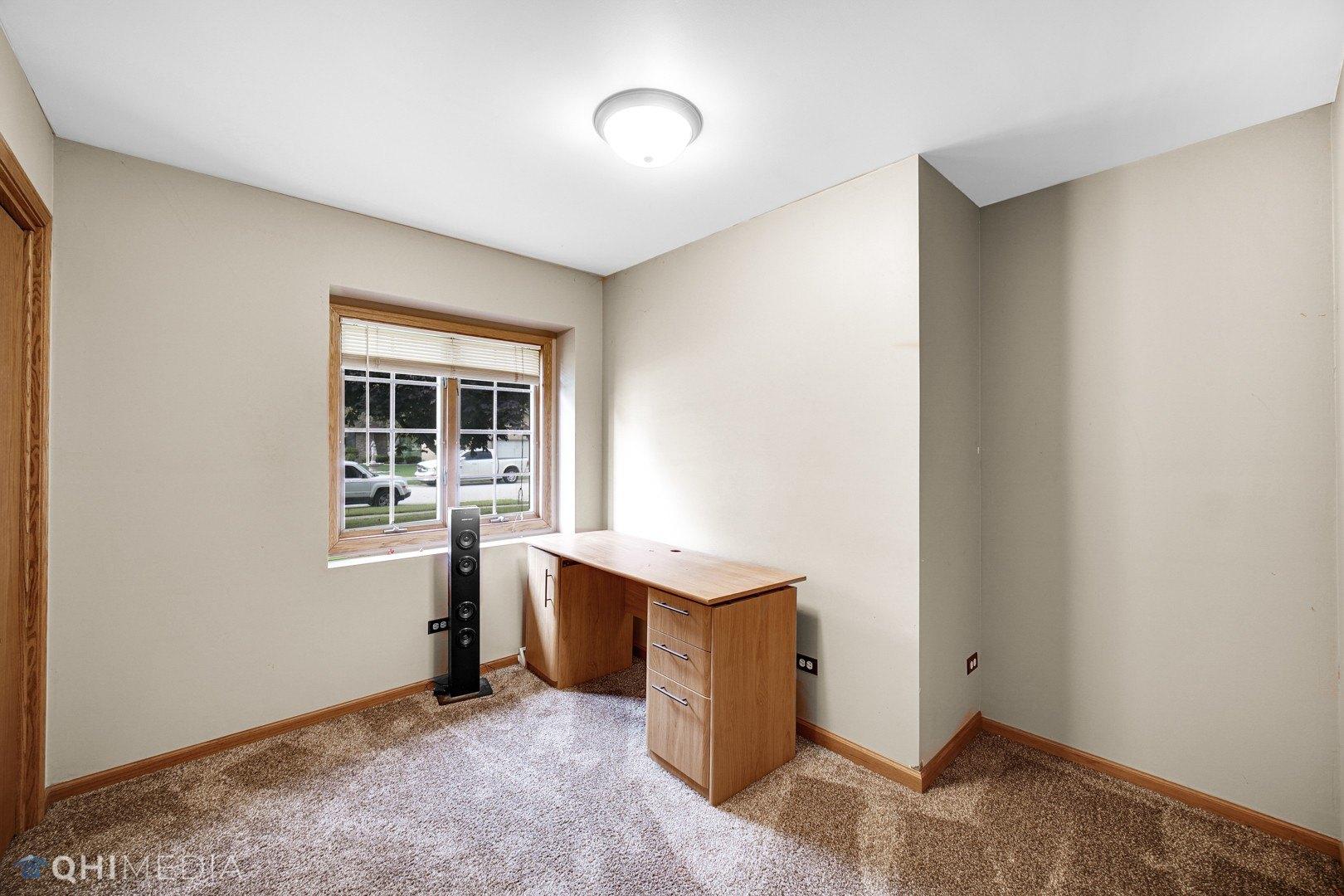 W Longfellow Dr, Manteno, IL 60950