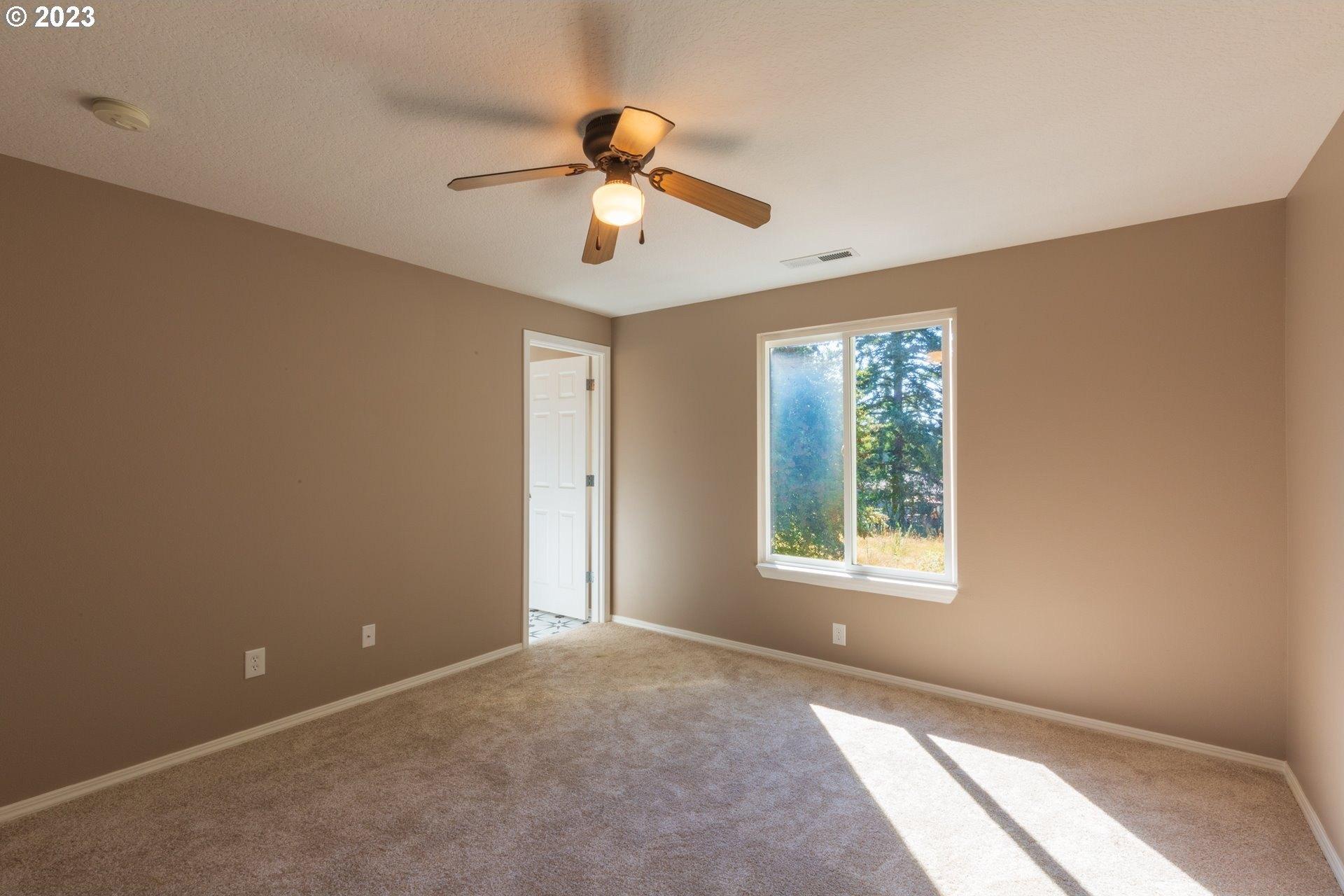 Sw 180th Ave, Aloha, OR 97078