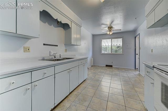 Anemone Cir, Colorado Springs, CO 80918
