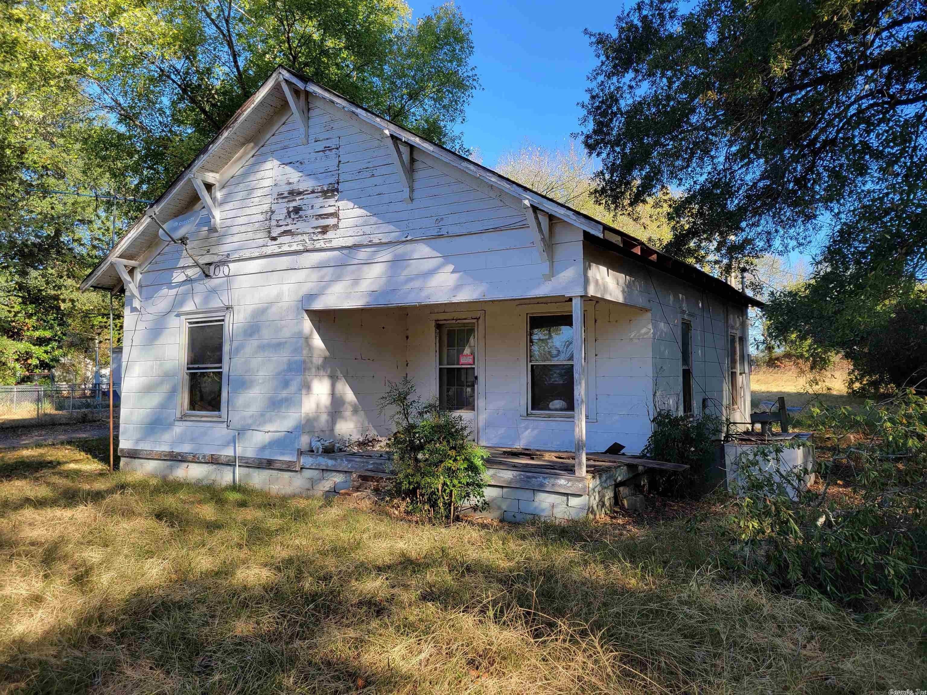 Highway 22, Charleston, AR 72933