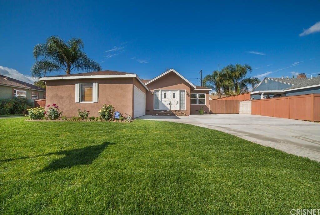 Amigo Ave, Reseda, CA 91335