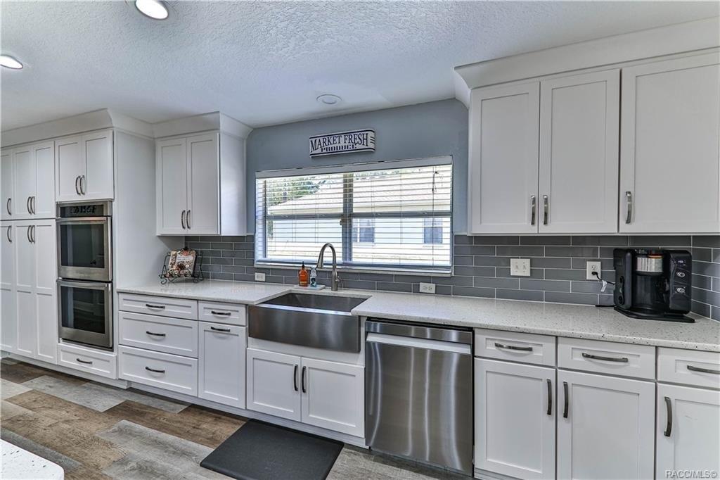 Grass St, Homosassa, FL 34446