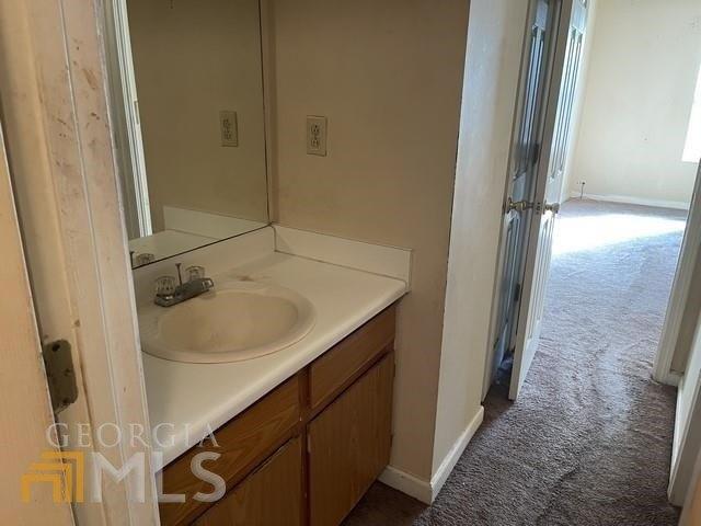 Orchard Dr, Stone Mountain, GA 30083
