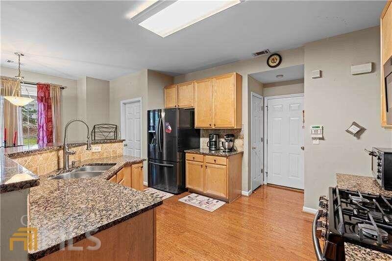 Settlers Ln, Gainesville, GA 30506