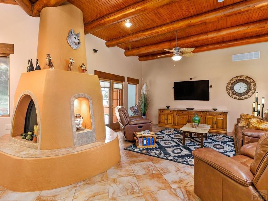 S Villa Del Sol Ct, Pueblo, CO 81007