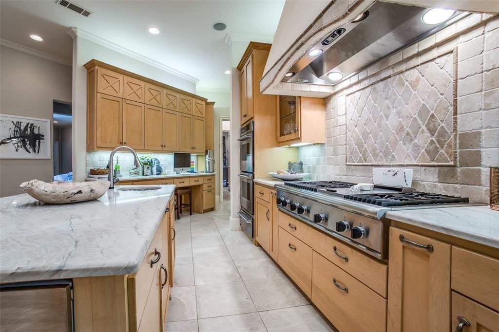 Woodland Dr, Dallas, TX 75225