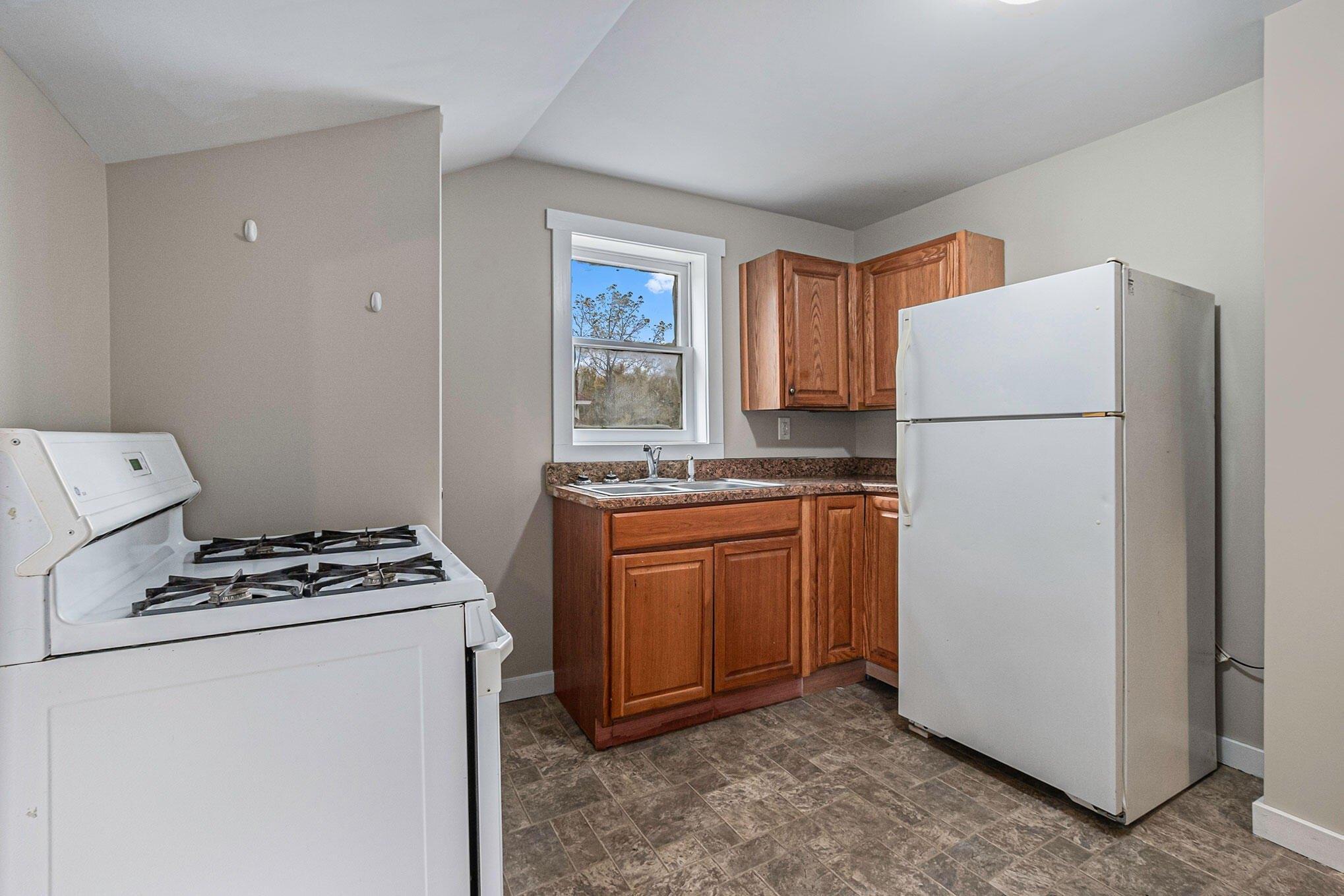 E Dowland St, Ludington, MI 49431