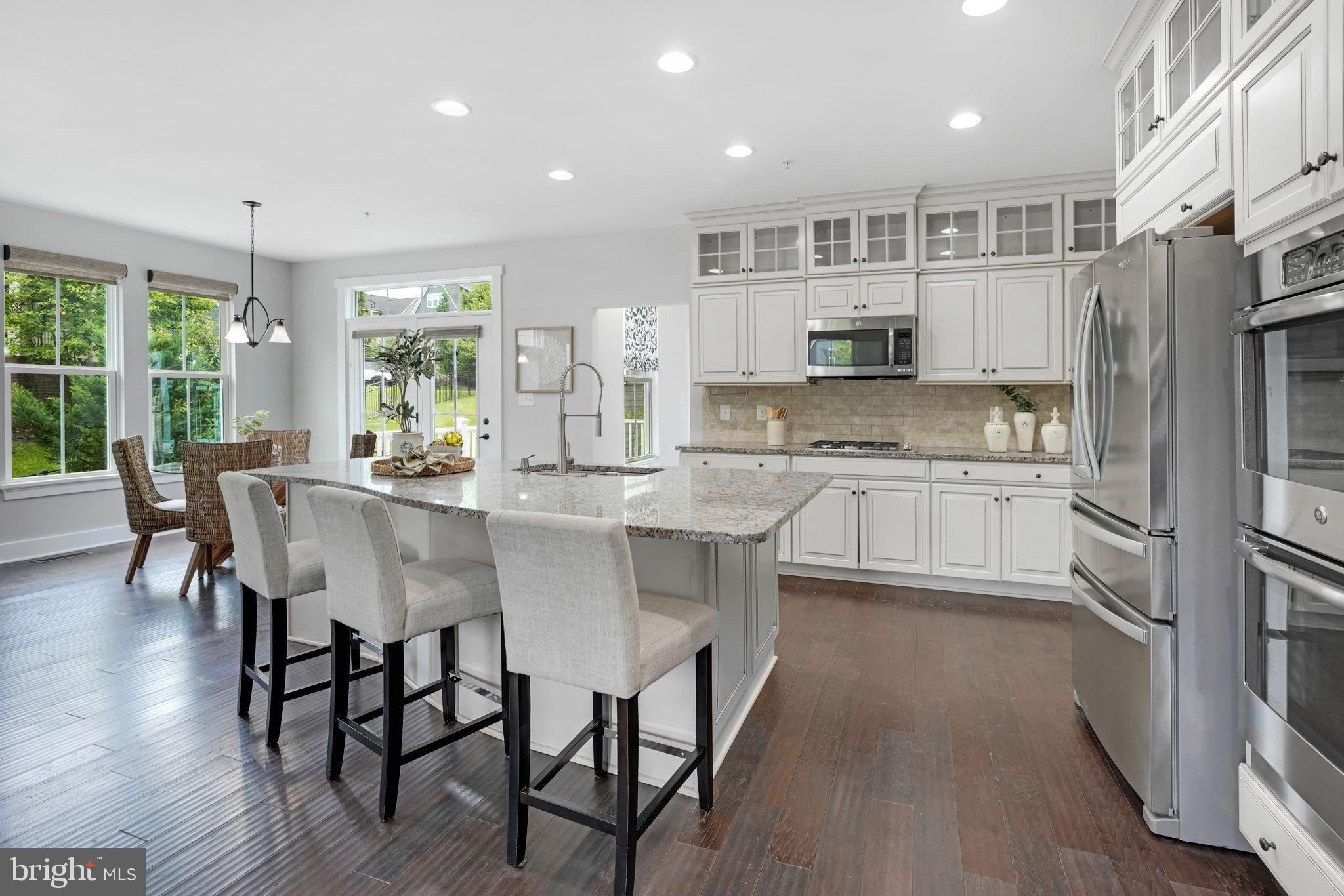 Gullwing Dr, Dumfries, VA 22026