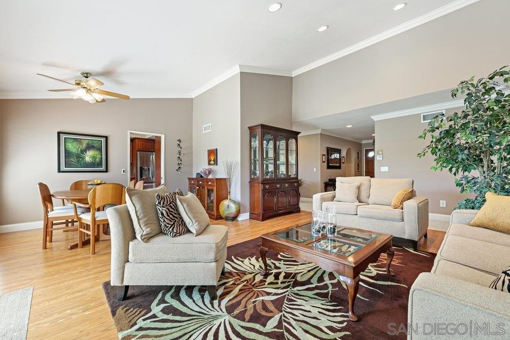Camino Emparrado, San Diego, CA 92128