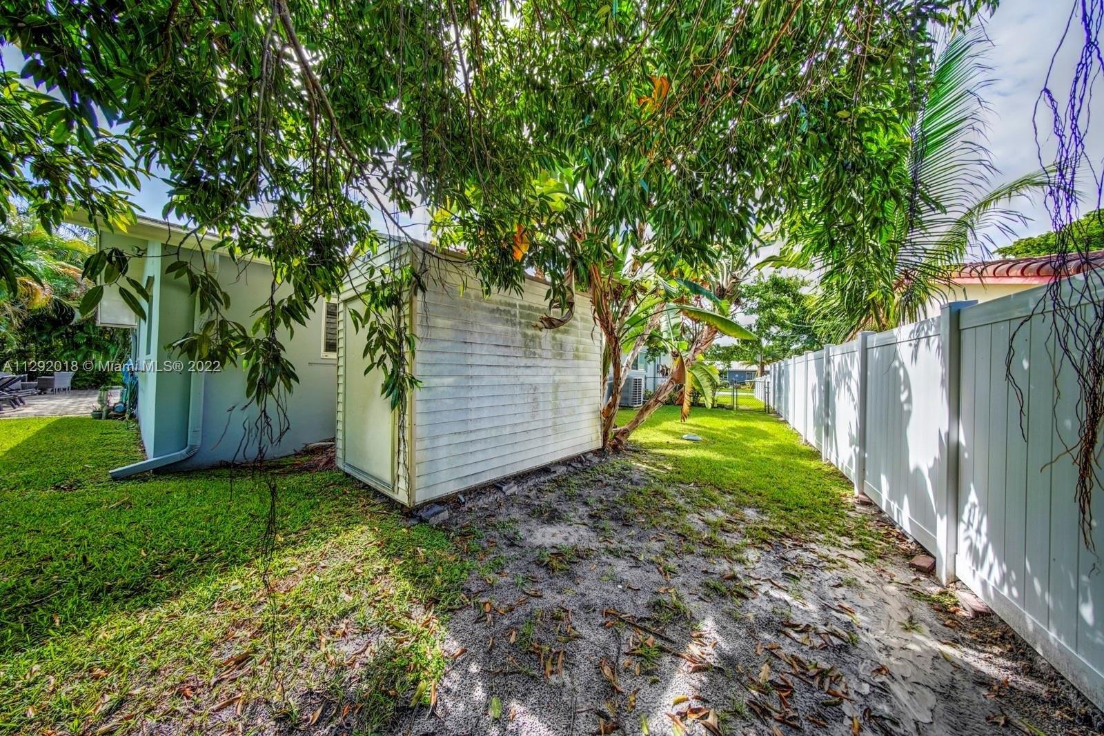 Renmar Dr, Plantation, FL 33317