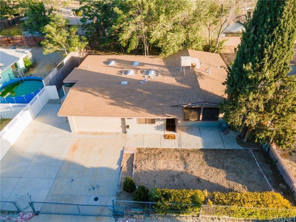 W Lingard St, Lancaster, CA 93536