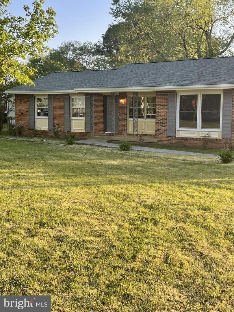 Thomas Dr, Lexington Park, MD 20653