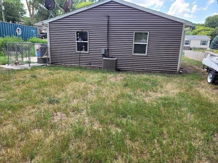 Saint Marys St, Sioux City, IA 51105