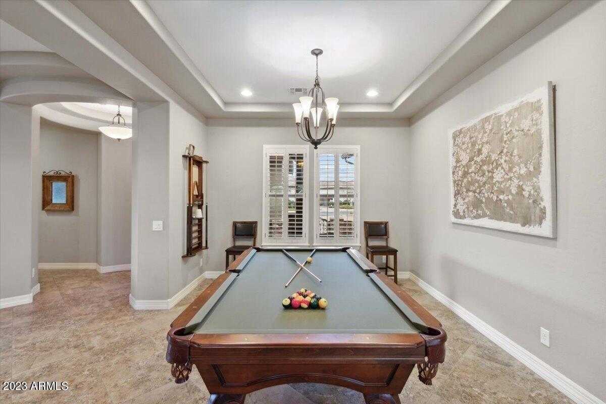 S Crosscreek Dr, Chandler, AZ 85249