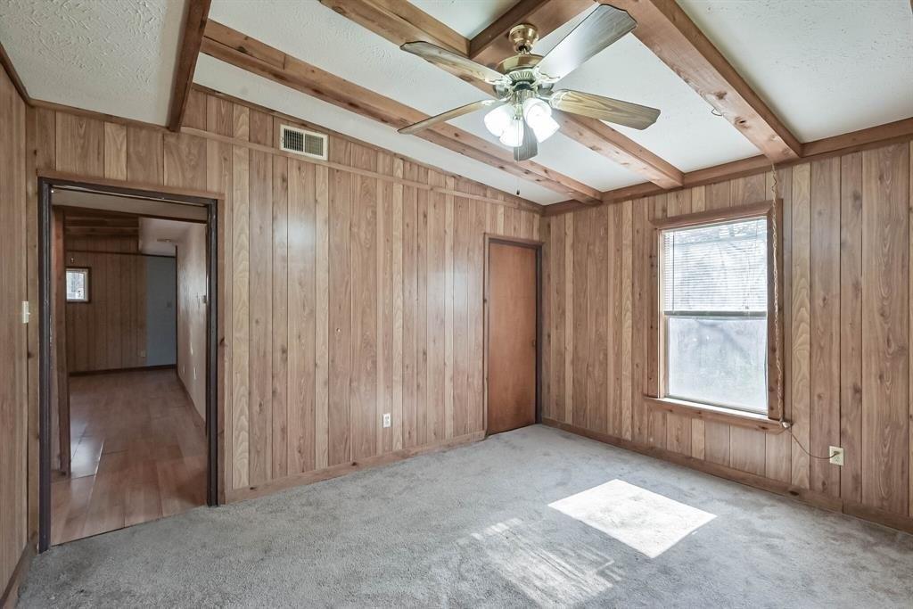 Lynne Ave, Corsicana, TX 75110