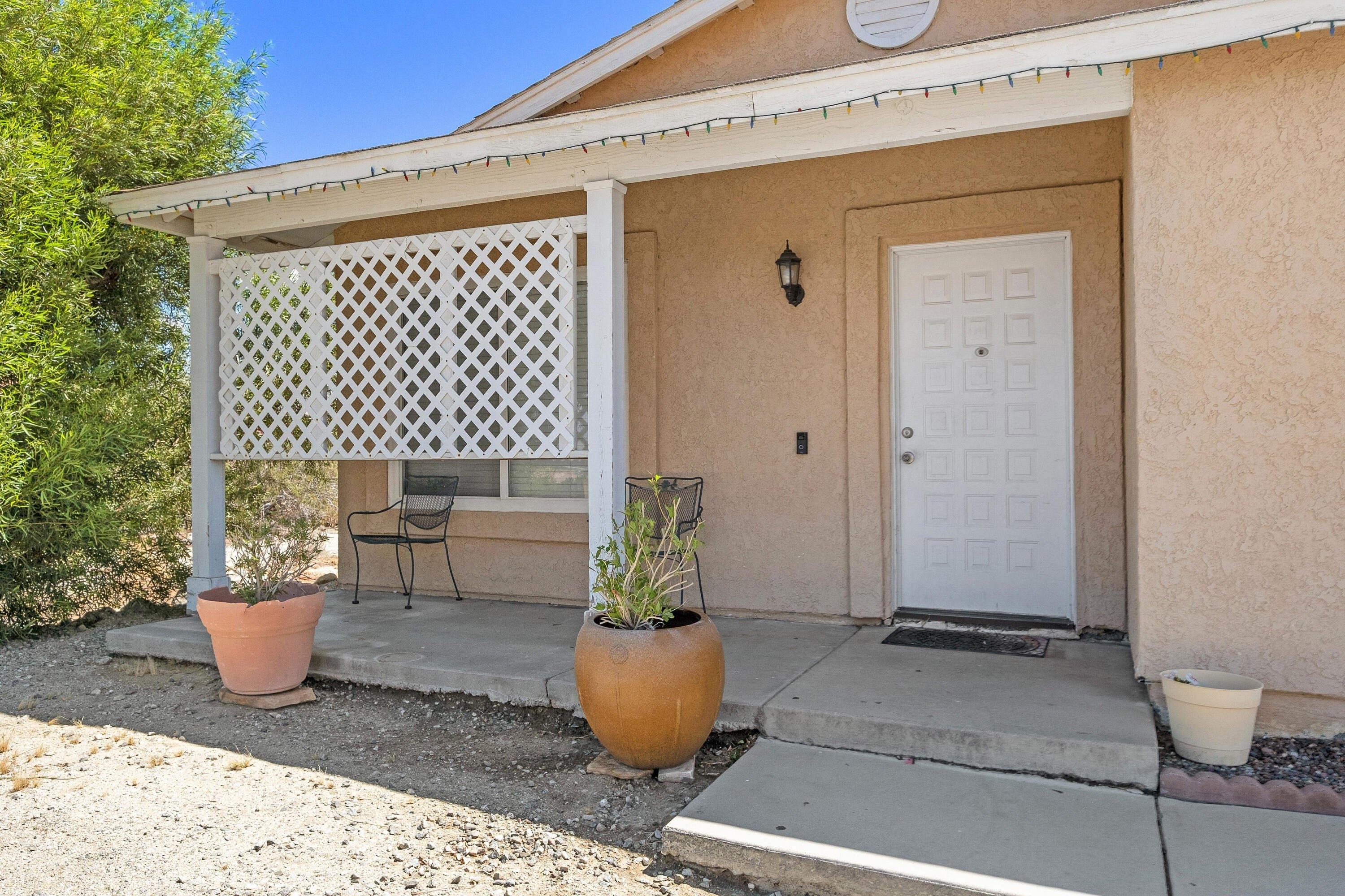 Avenida Atezada, Desert Hot Springs, CA 92240
