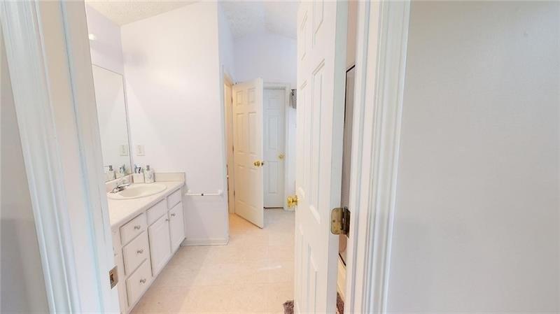 Hulan Way, Lawrenceville, GA 30044