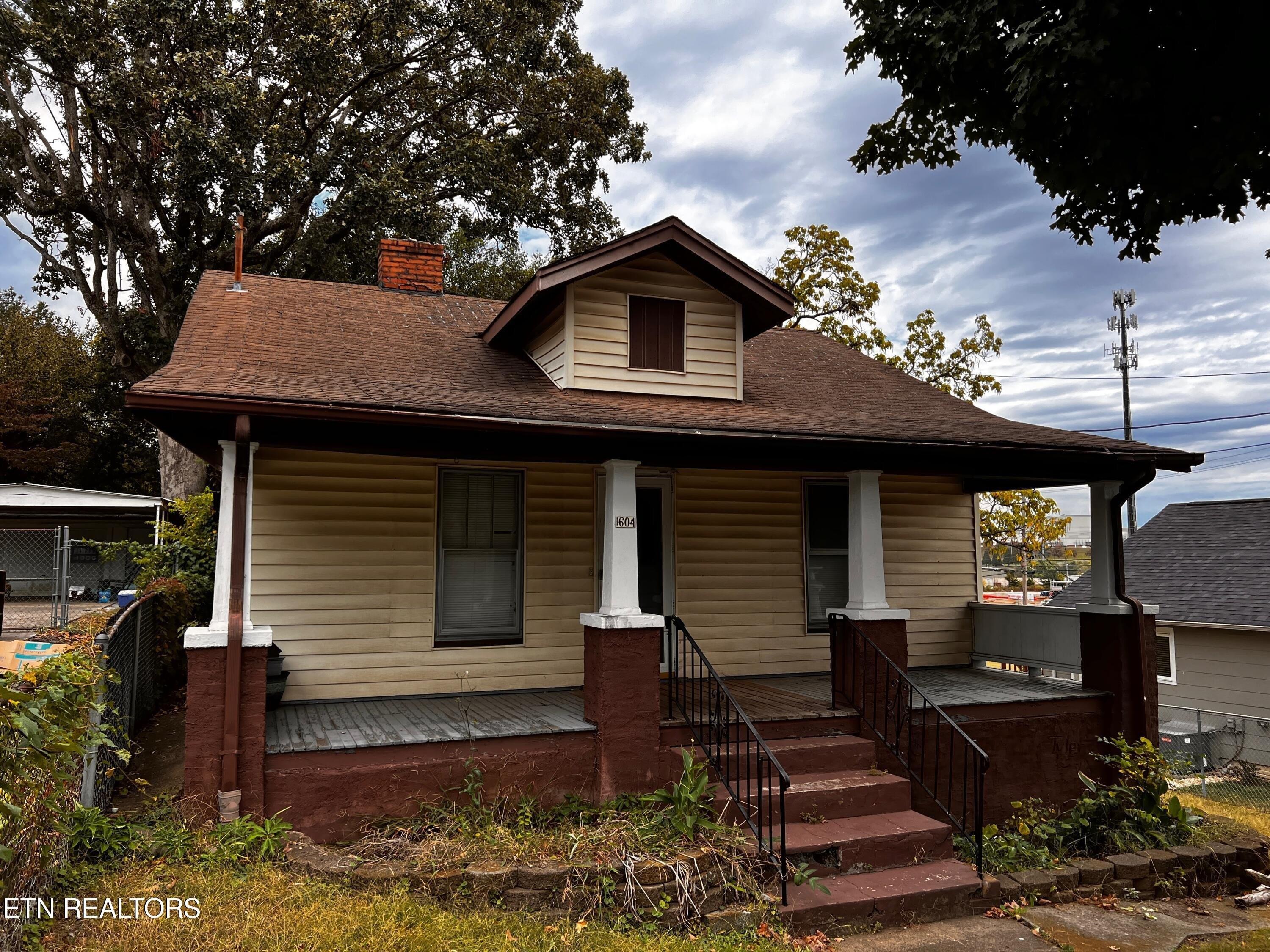 Mingle Ave, Knoxville, TN 37921