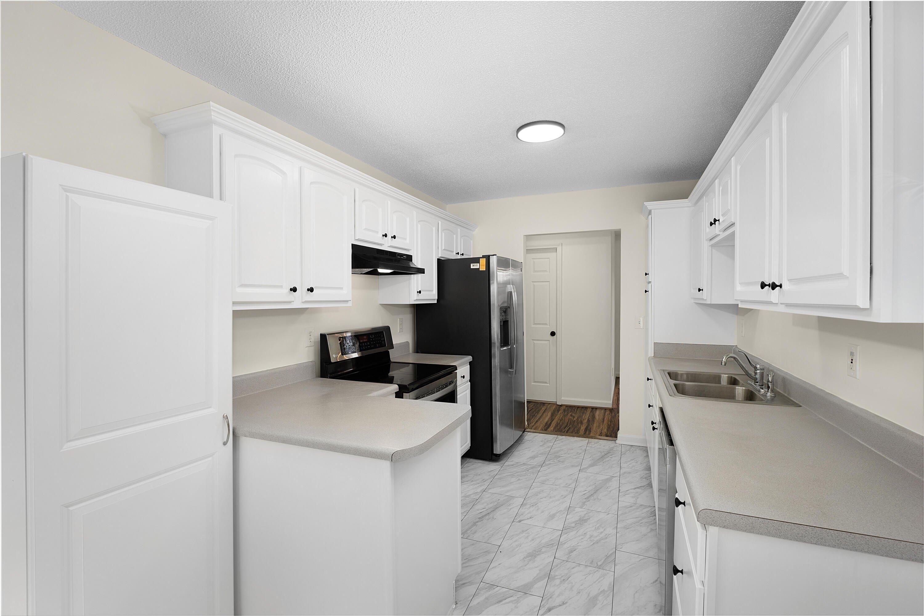 Coker Dr, Chatsworth, GA 30705