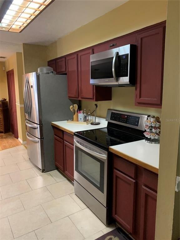 Newman Cir E, Lakeland, FL 33811