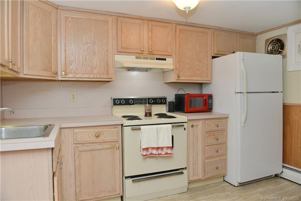 Concord St, Bristol, CT 06010