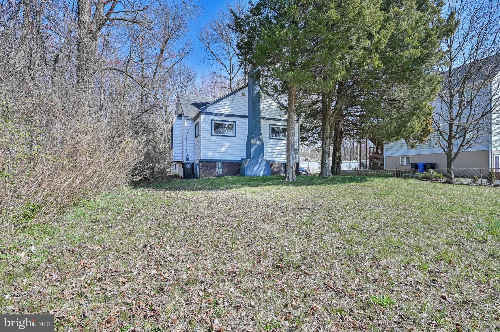 Glassboro Rd, Woodbury Heights, NJ 08097