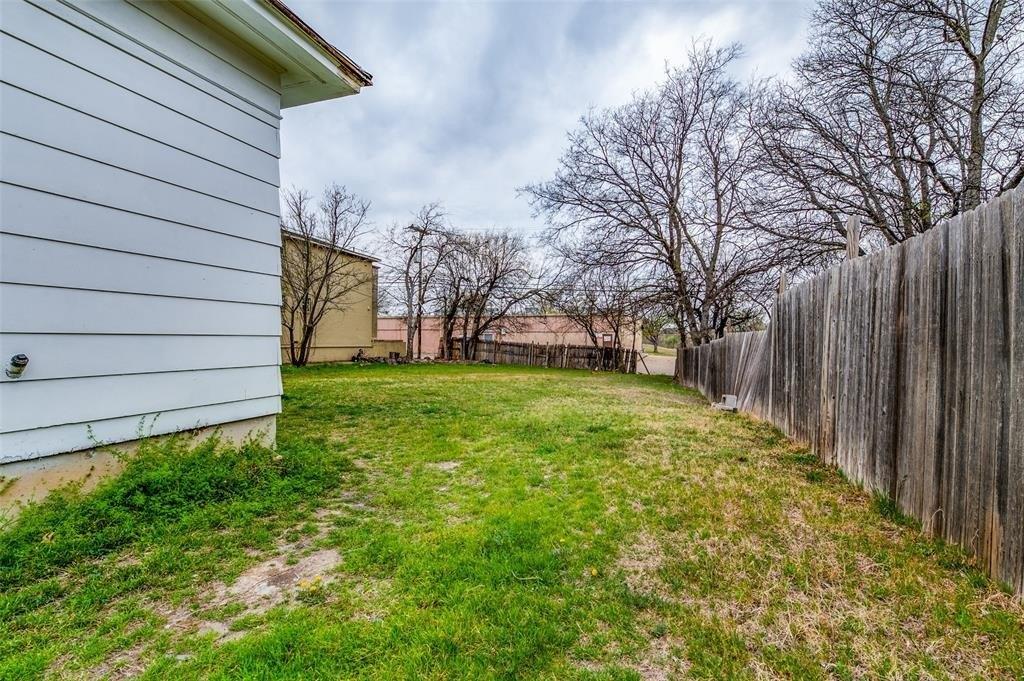 Sappington Pl, Fort Worth, TX 76116
