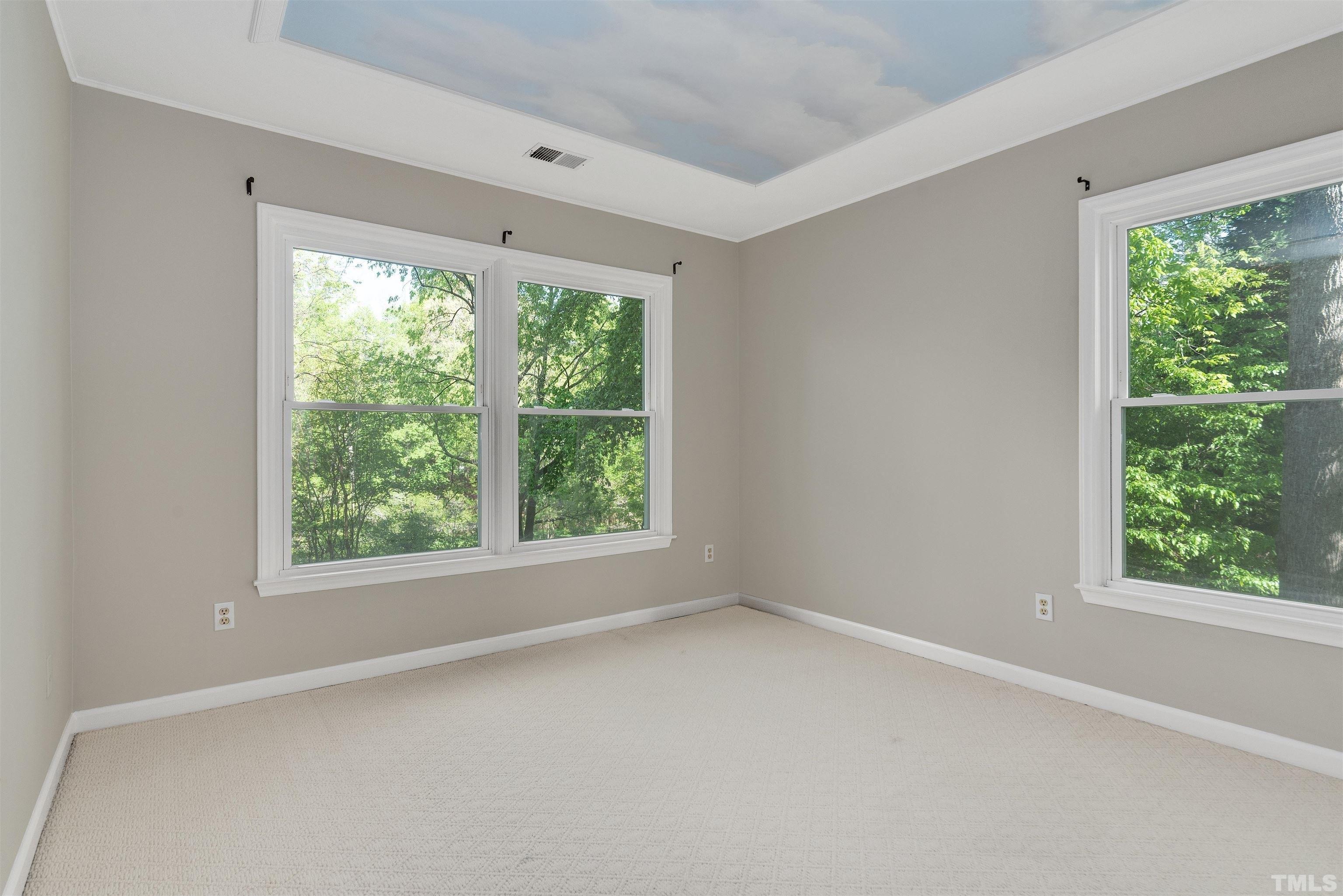 W Kirkfield Dr, Cary, NC 27518