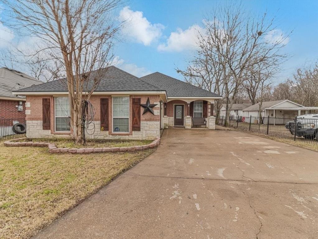 Garden Grove Dr, Dallas, TX 75253