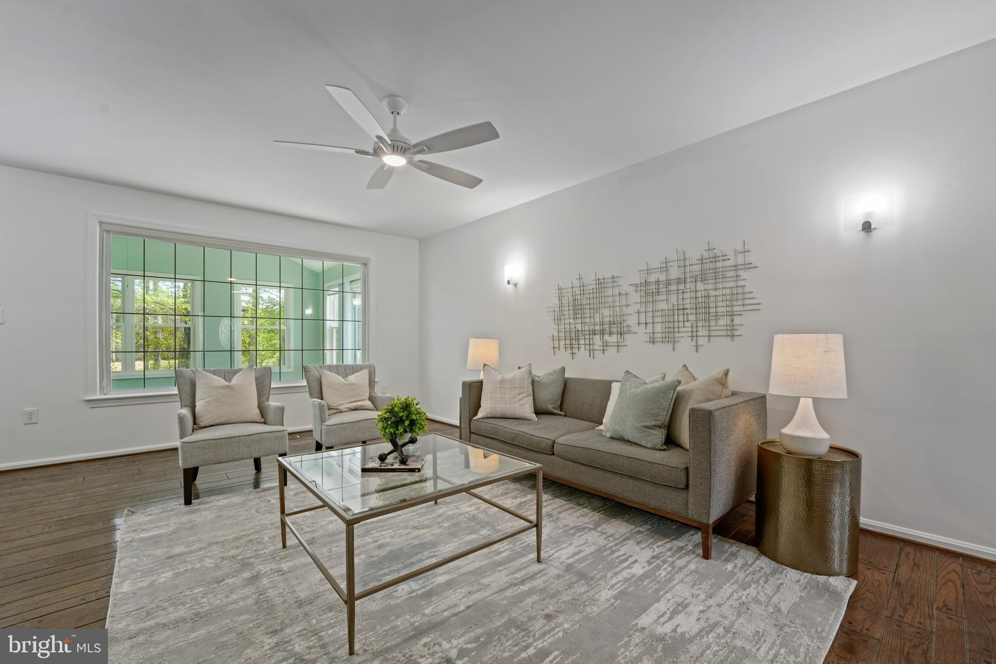 Navaho Dr, Alexandria, VA 22312