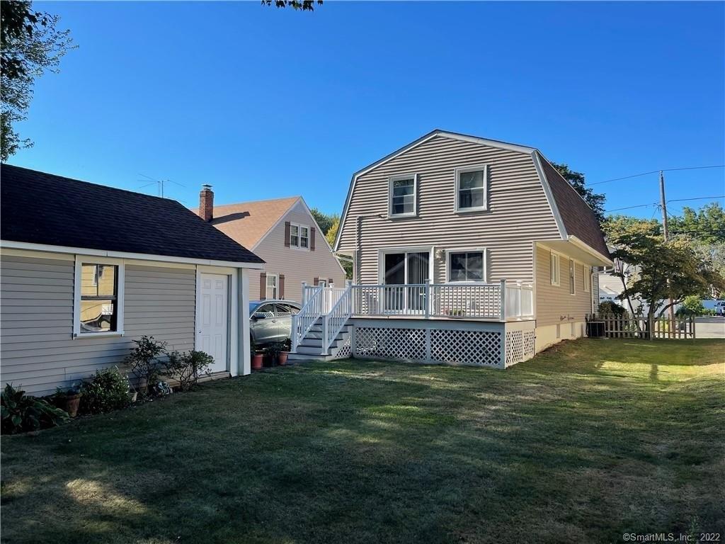 Reitter St, Stratford, CT 06614