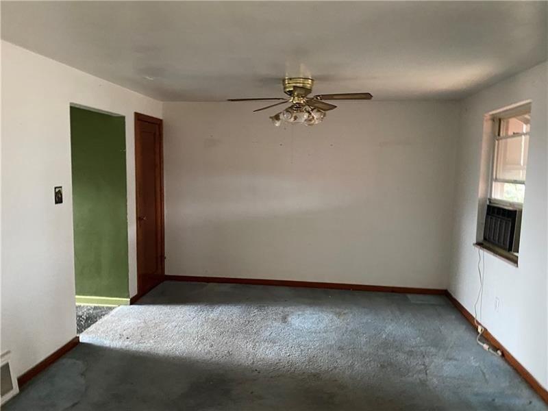 Wilson Dr, Pittsburgh, PA 15235