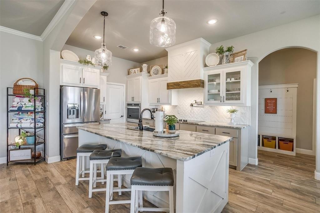 Brookcrest St, Godley, TX 76044