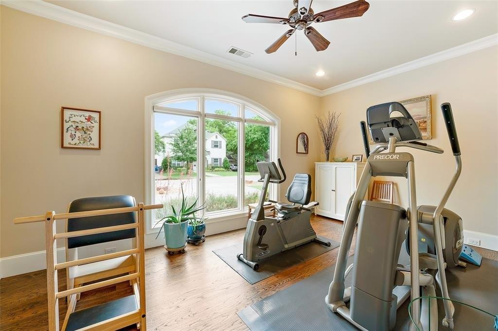 W Amherst Ave, Dallas, TX 75209