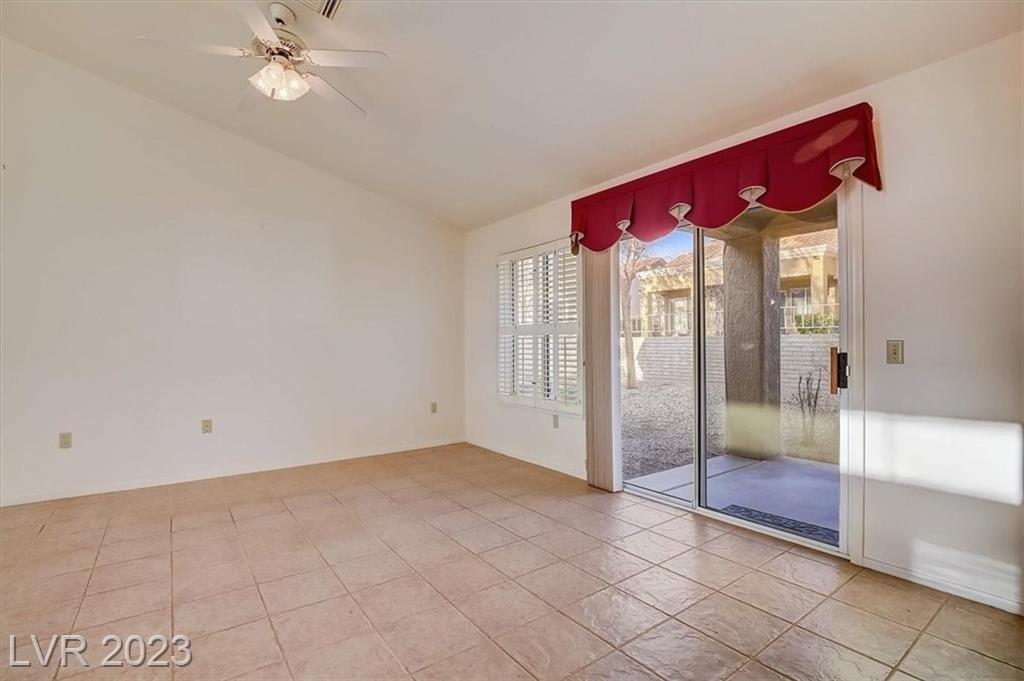 Sungold Dr, Las Vegas, NV 89134