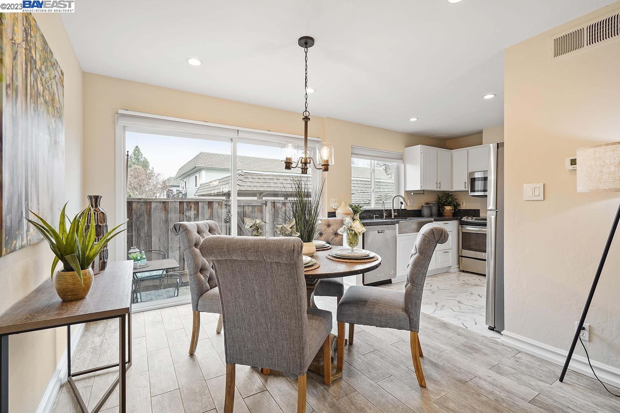 Fairlands Dr, Pleasanton, CA 94588