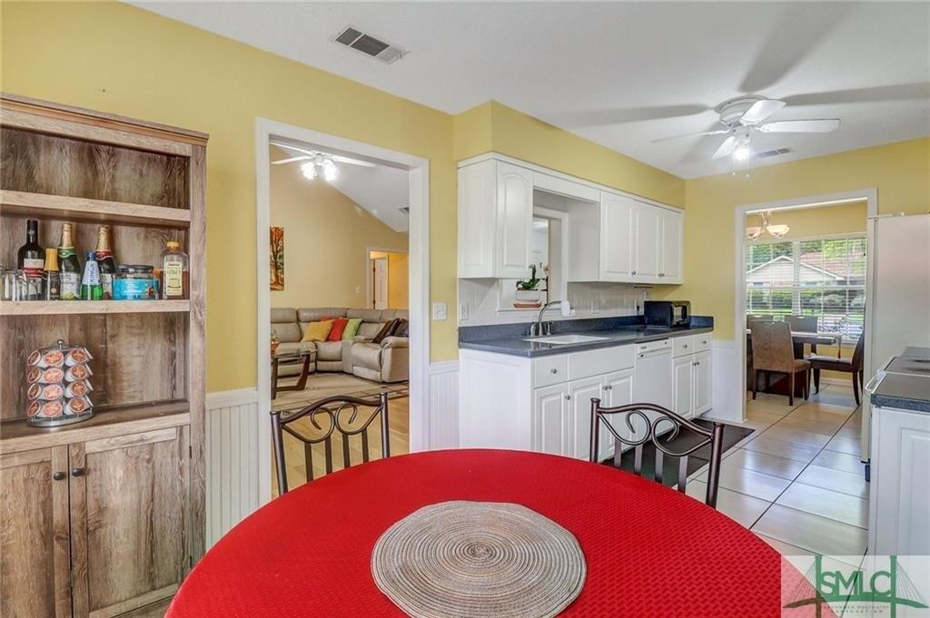 E Sagebrush Ln, Savannah, GA 31419
