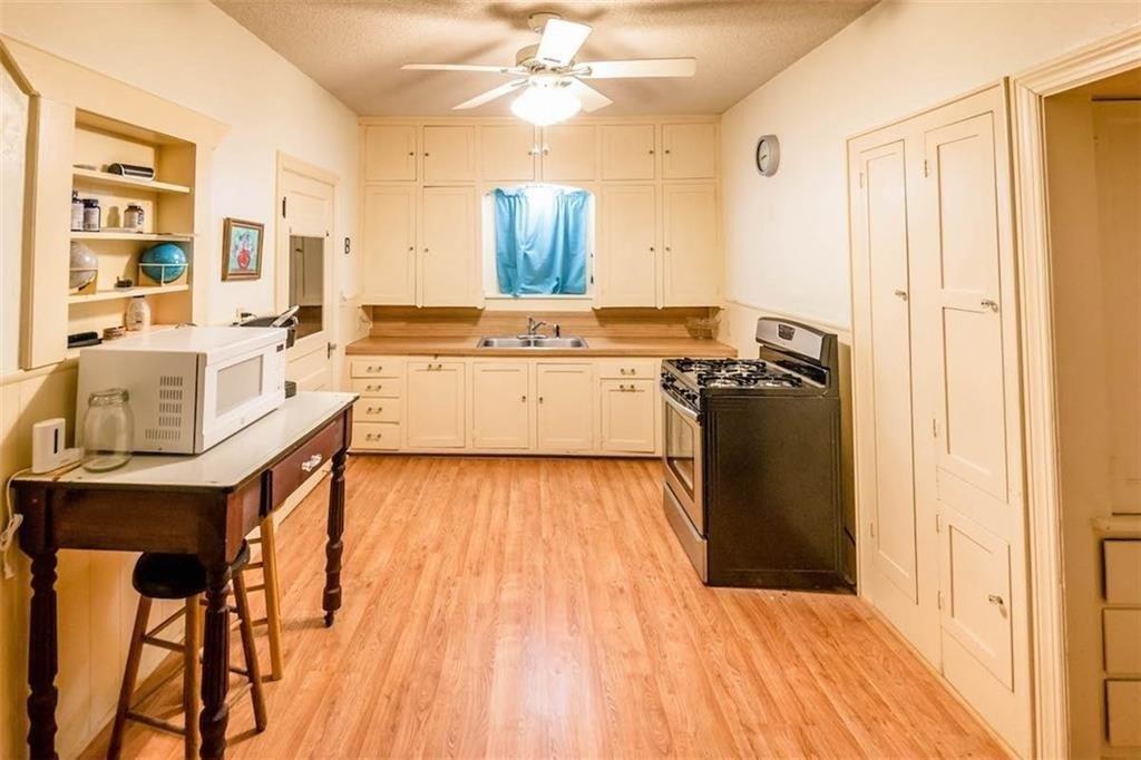 W 2nd St, Elk City, OK 73644